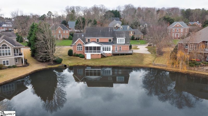 Property image 2 at 207 Four Lakes Drive, Easley, SC 29642