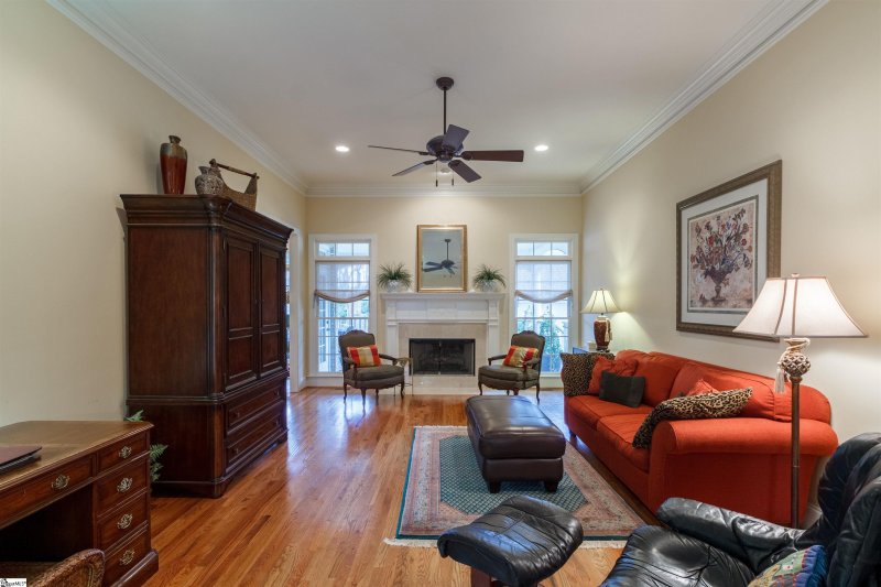 Property image 5 at 202 Hammetts Glen Way, Greer, SC 29650