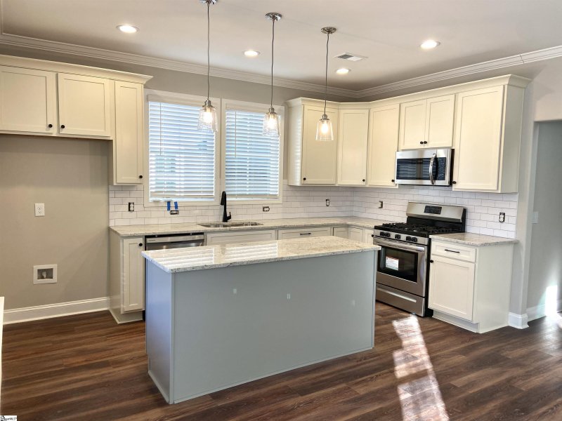 Property image 3 at 54 Cottage Knoll Circle, Greenville, SC 29609