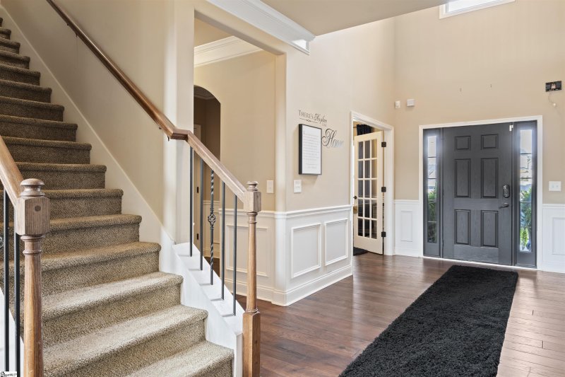 Property image 2 at 315 Viburnum Court, Simpsonville, SC 29680