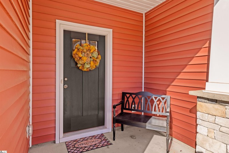 Property image 3 at 9 Mardale Lane, Greenville, SC 29609