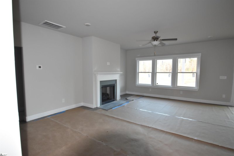 Property image 3 at 1116 Denington Drive, Spartanburg, SC 29307