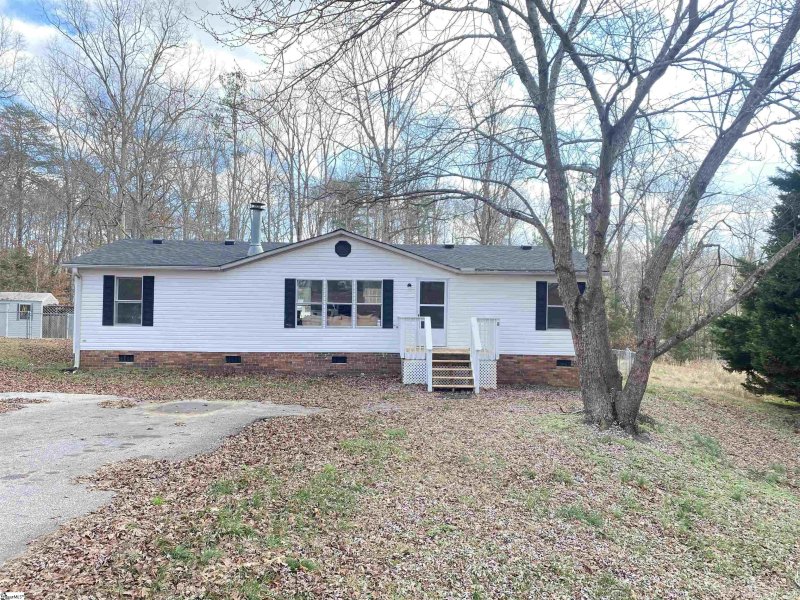 109 Country Walk Lane