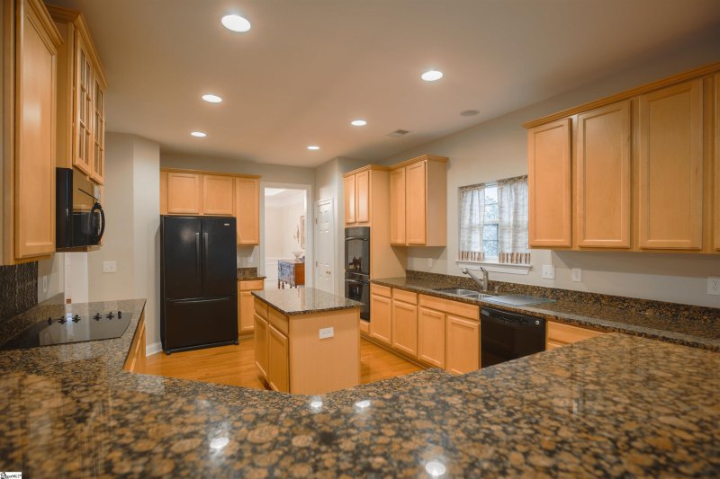 Property image 5 at 14 Hydrangea Way, Simpsonville, SC 29681-3686