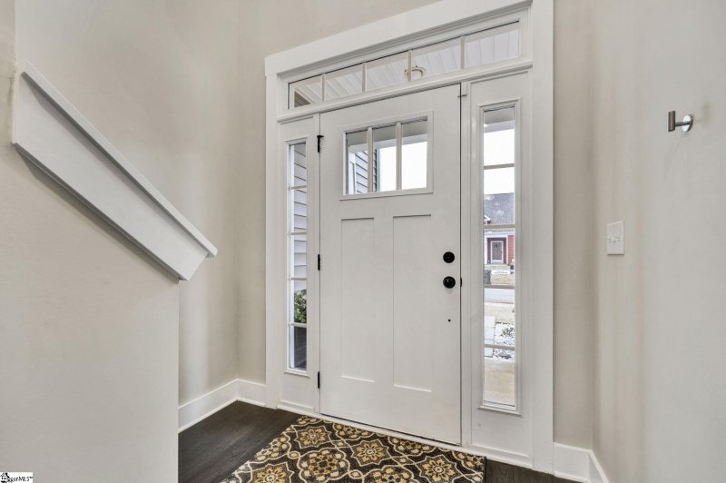 Property image 2 at 409 Merkel Drive, Greer, SC 29651-7324