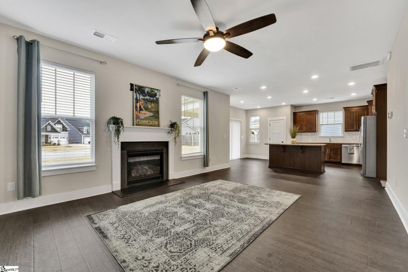 Property image 5 at 409 Merkel Drive, Greer, SC 29651-7324