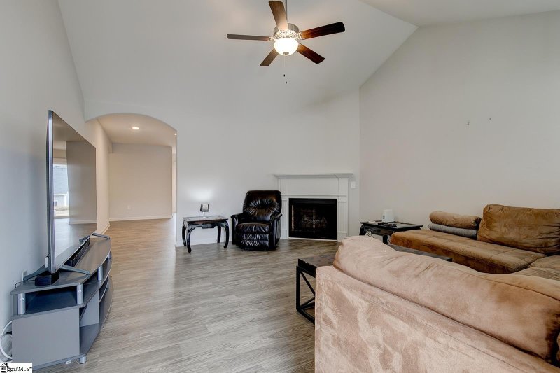 Property image 5 at 562 Chantry Lane, Moore, SC 29369