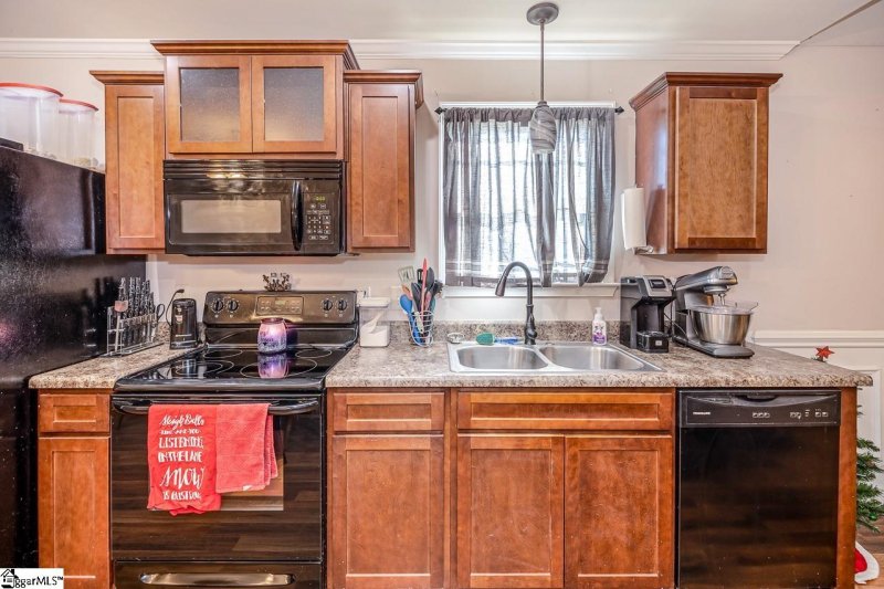 Property image 5 at 6 Awaken Court, Anderson, SC 29625