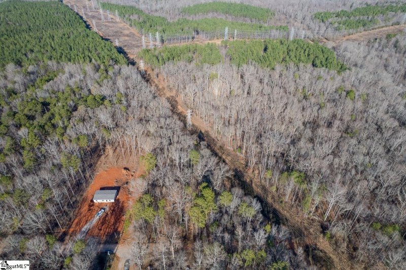 Property image 4 at 180 Manhattan Boulevard, Piedmont, SC 29673