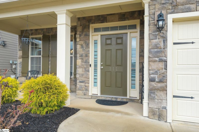 Property image 4 at 111 Crowned Eagle Drive, Taylors, SC 29687