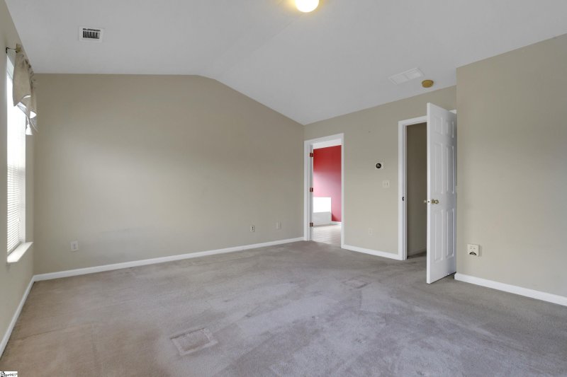Property image 5 at 17 Evonvale Court, Greenville, SC 29605-5978