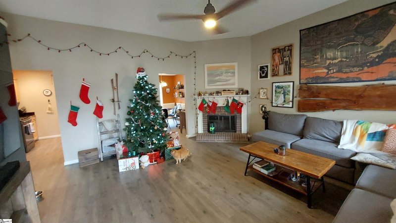 Property image 2 at 6 Summerlin Place, Simpsonville, SC 29680