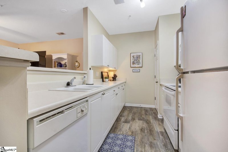 Property image 5 at 604 McKenna Circle, Greenville, SC 29615