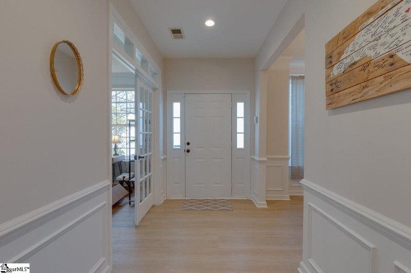 Property image 2 at 12 Waterton Way, Simpsonville, SC 29680-7115