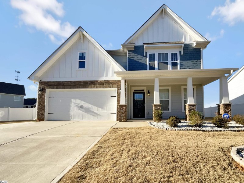 Property image 5 at 405 Raleighwood Lane, Simpsonville, SC 29681