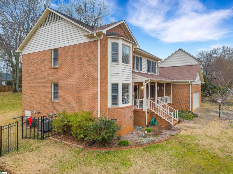 Property image 2 at 103 Circle Slope Drive, Simpsonville, SC 29681