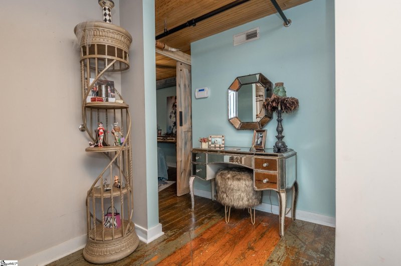 Property image 3 at 300 South Street, Simpsonville, SC 29681