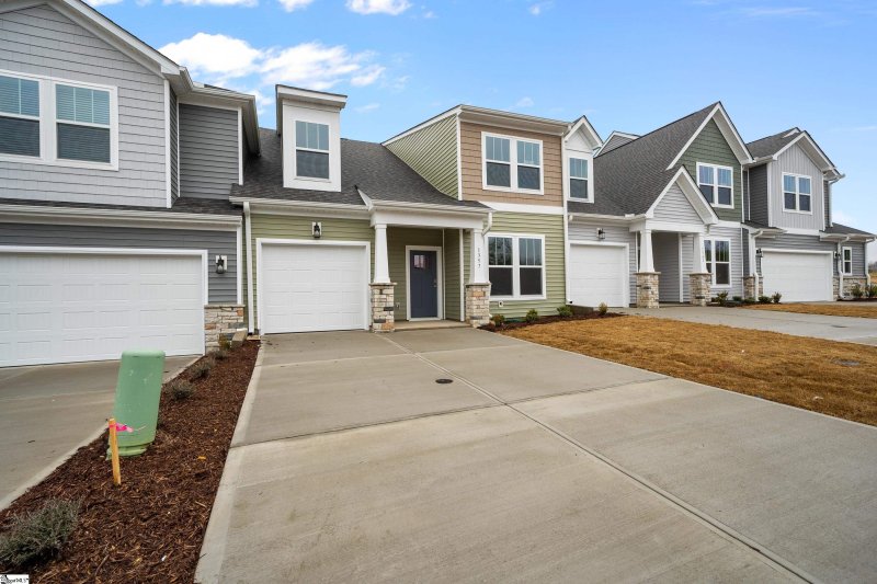 Property image 2 at 1357 Summer Gold Way, Boiling Springs, SC 29316