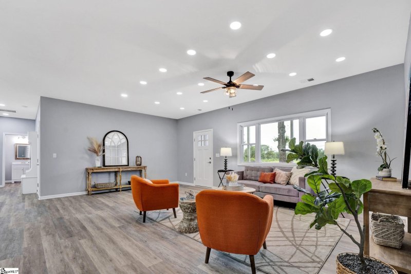 Property image 5 at 500 Forrester Drive, Greenville, SC 29607