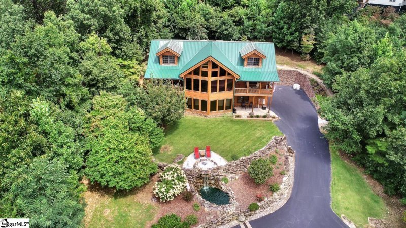 Property image 2 at 114 Look Off Drive, Cleveland, SC 29635