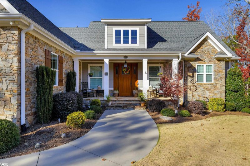 Property image 2 at 16 Bayboro Way, Simpsonville, SC 29680