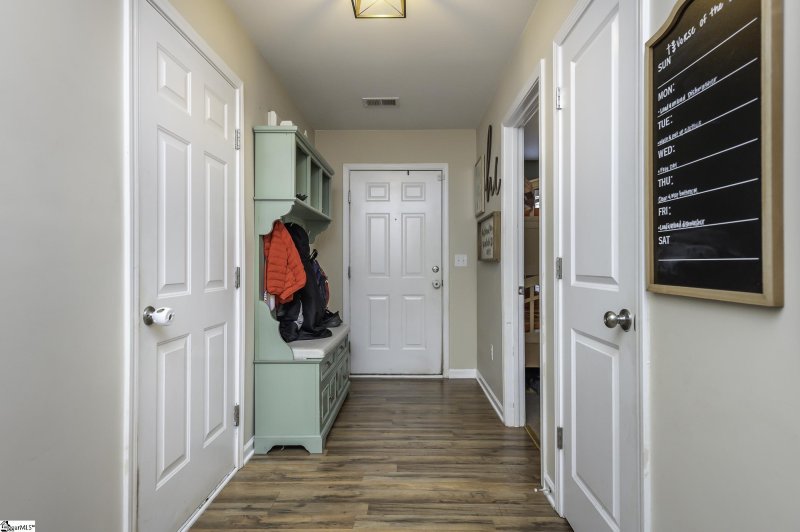 Property image 3 at 634 Duncan Station Drive, Duncan, SC 29334