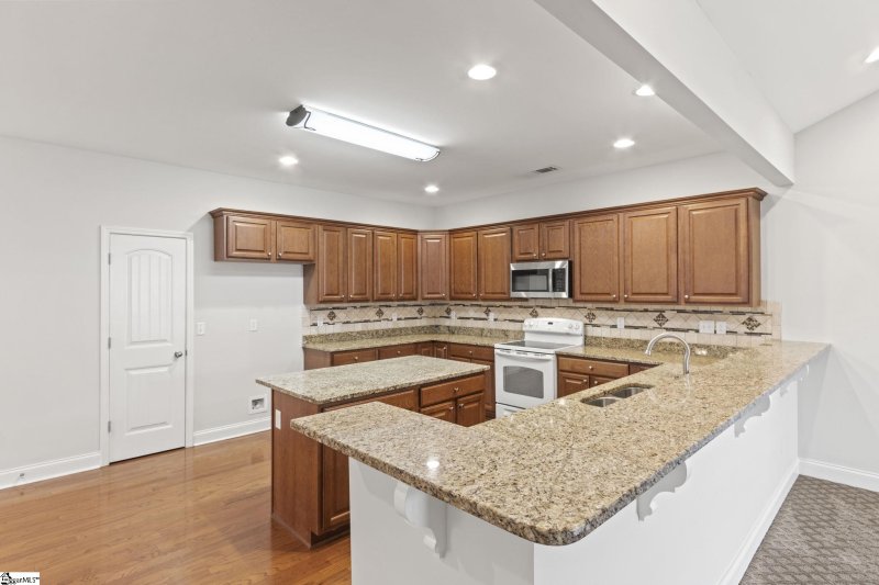 Property image 4 at 19 Hillsborough Drive, Anderson, SC 29621