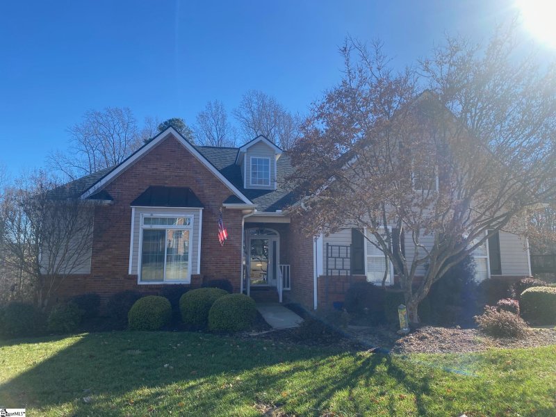 300 Meadow Lake Trail