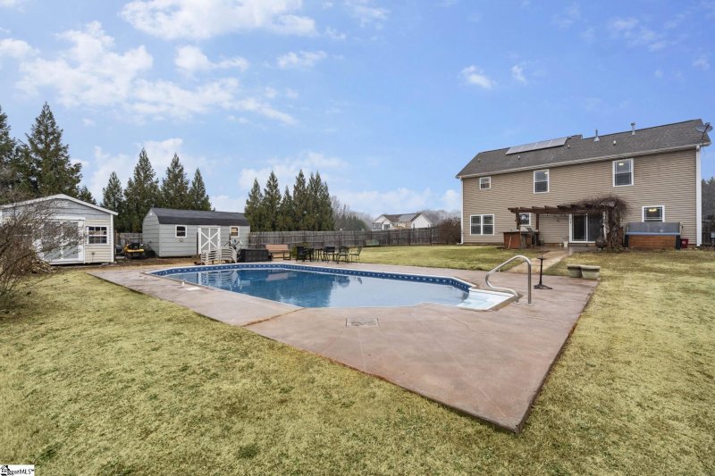 Property image 5 at 100 Long Pond Court, Greer, SC 29651