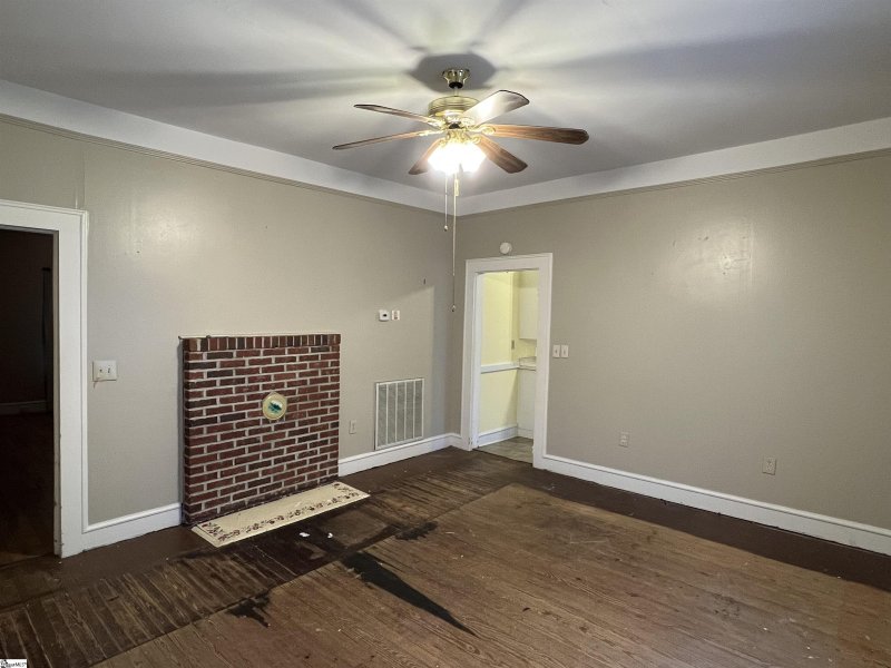 Property image 4 at 10 Jackson Street, Liberty, SC 29657