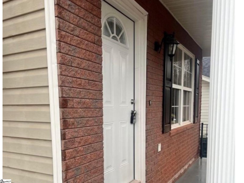 Property image 2 at 12 Falcon Ridge Way, Greer, SC 29650
