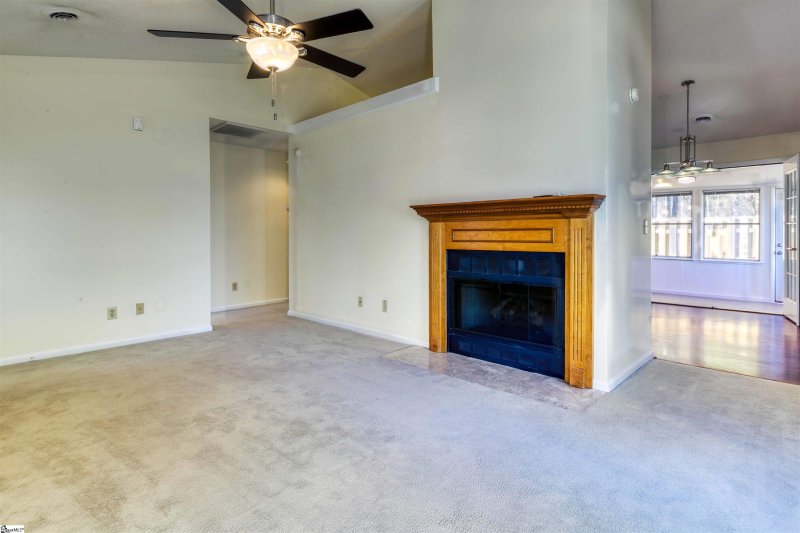 Property image 3 at 111 Daniel Court, Mauldin, SC 29662