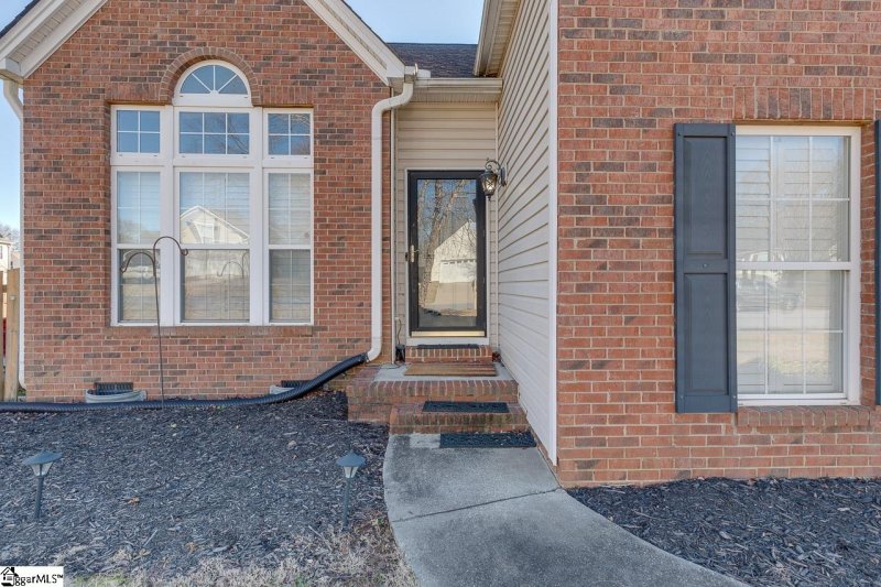 Property image 5 at 203 Bramford Way, Simpsonville, SC 29680