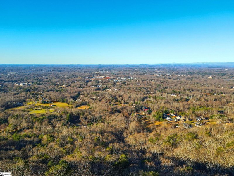 Property image 5 at 851 Altamont Road, Greenville, SC 29609