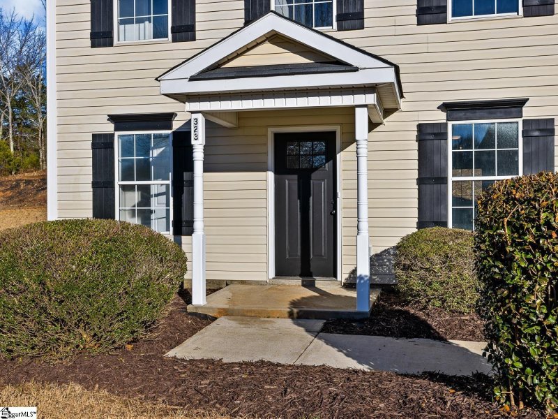 Property image 5 at 323 Hampton Ridge Drive, Greer, SC 29651