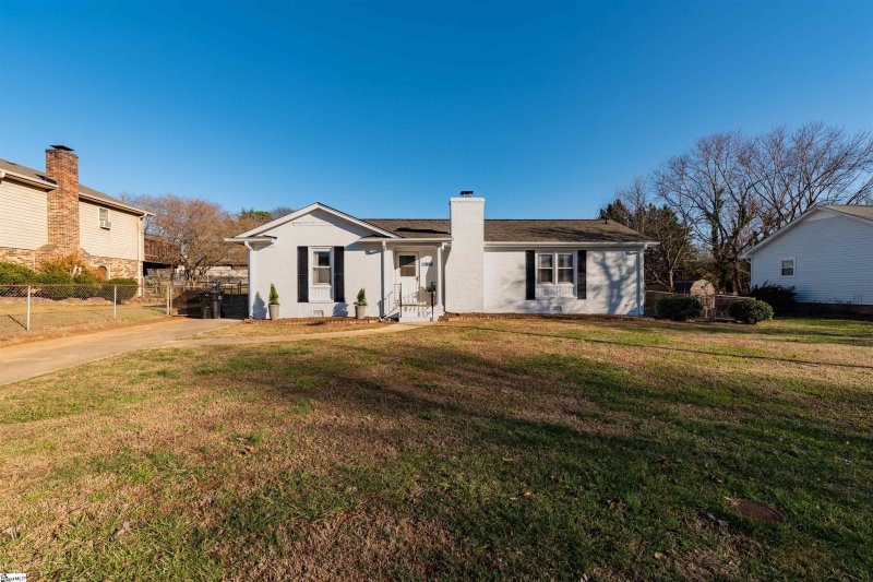 Property image 2 at 112 Abbotsford Drive, Simpsonville, SC 29681