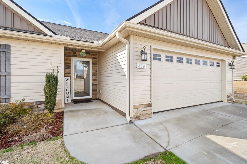 Property image 3 at 408 Braeburn Fields Court, Inman, SC 29349