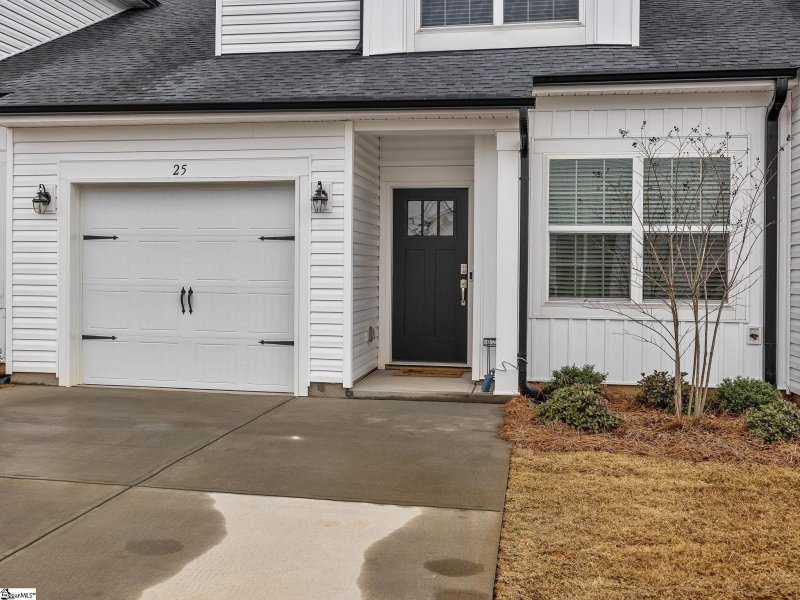 Property image 3 at 25 Table Mountain Trail, Greer, SC 29651