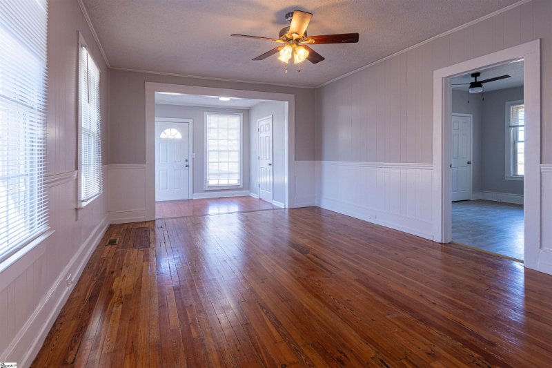 Property image 4 at 24 ISELIN Street, Liberty, SC 29657
