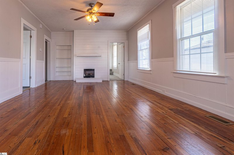 Property image 5 at 24 ISELIN Street, Liberty, SC 29657