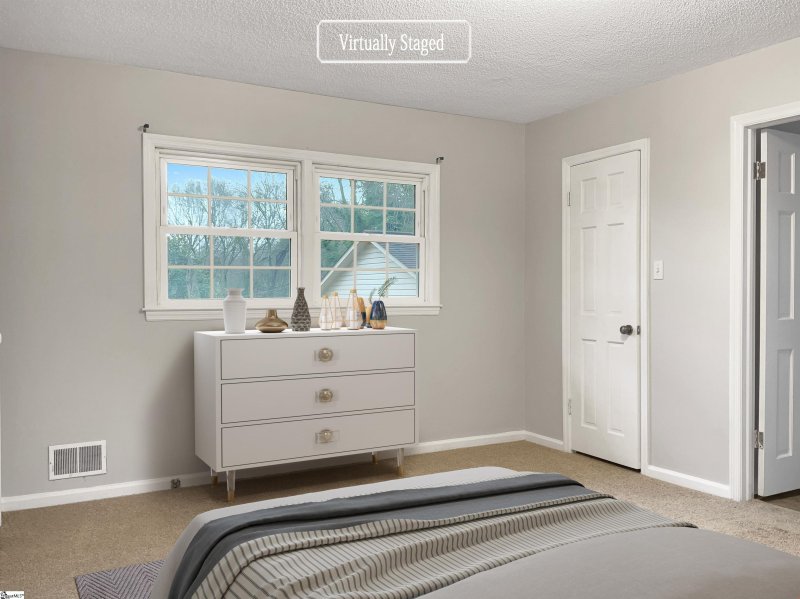 Property image 4 at 808 Thackston Drive, Spartanburg, SC 29307