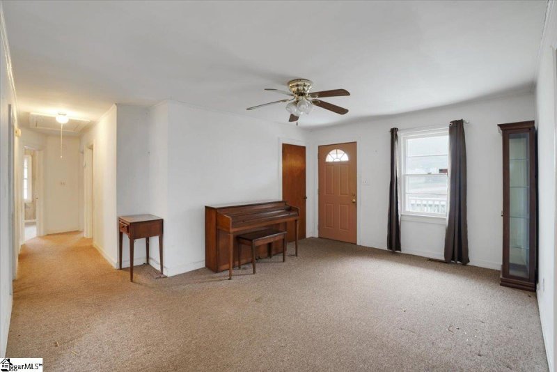 Property image 5 at 13 Derwood Circle, Greenville, SC 29617-1342