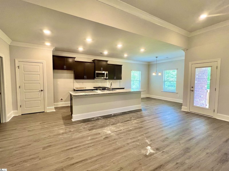 Property image 5 at 334 Rolling Waters Drive, Greenville, SC 29605