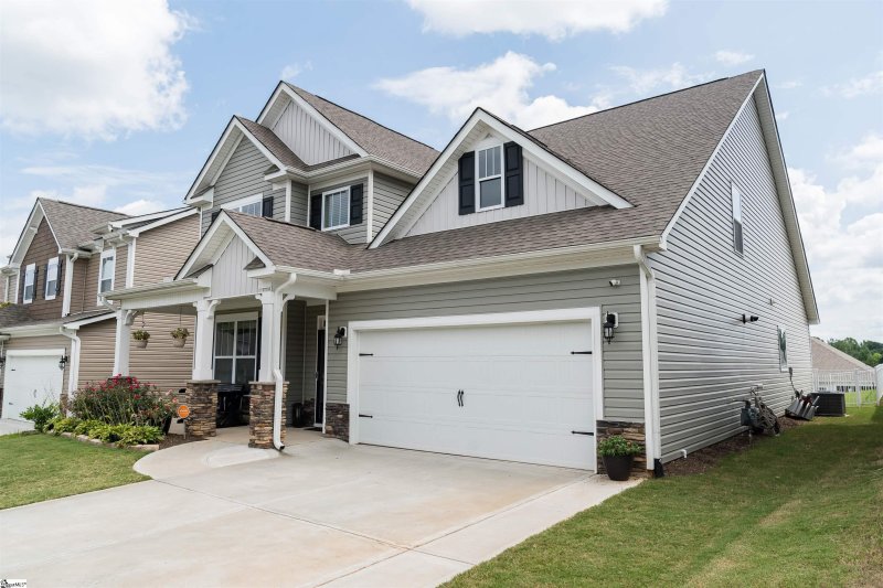 Property image 2 at 629 Highgarden Lane, Boiling Springs, SC 29316