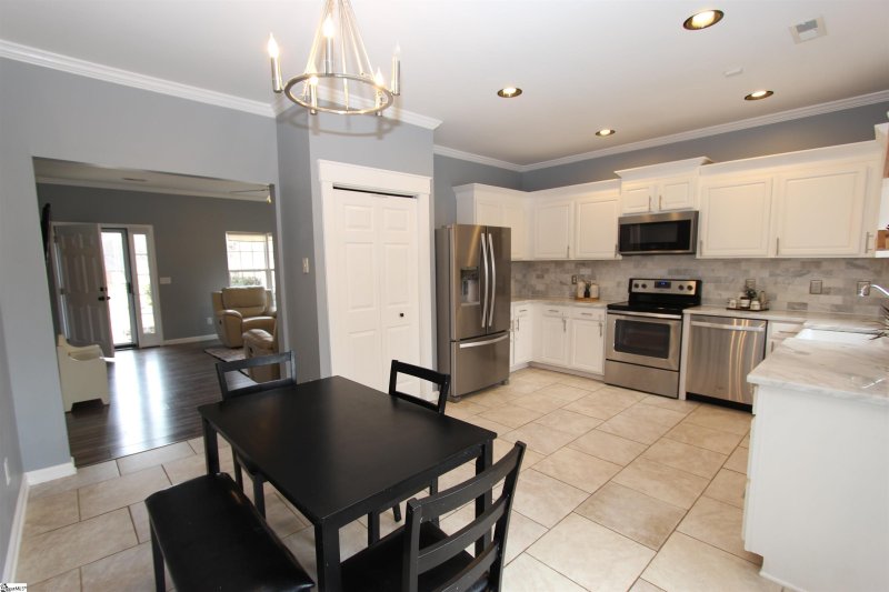 Property image 5 at 863 Thornbird Circle, Boiling Springs, SC 29316