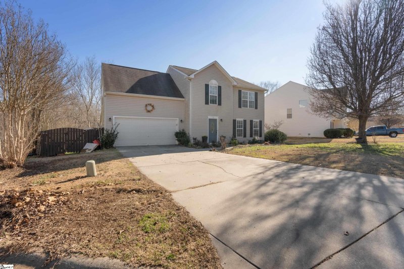 Property image 5 at 12 Watch Hill Court, Greenville, SC 29607