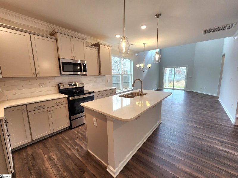 Property image 2 at 1 Marengo Road, Mauldin, SC 29662