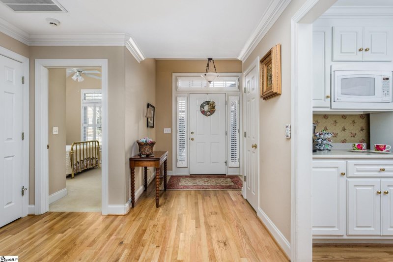 Property image 5 at 19 March Winds Court, Greer, SC 29650