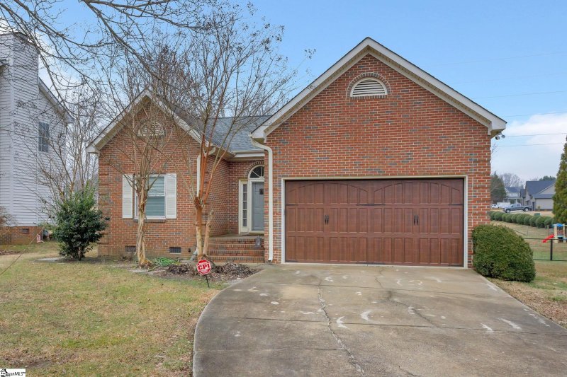 Property image 2 at 165 Sheffield Road, Easley, SC 29642