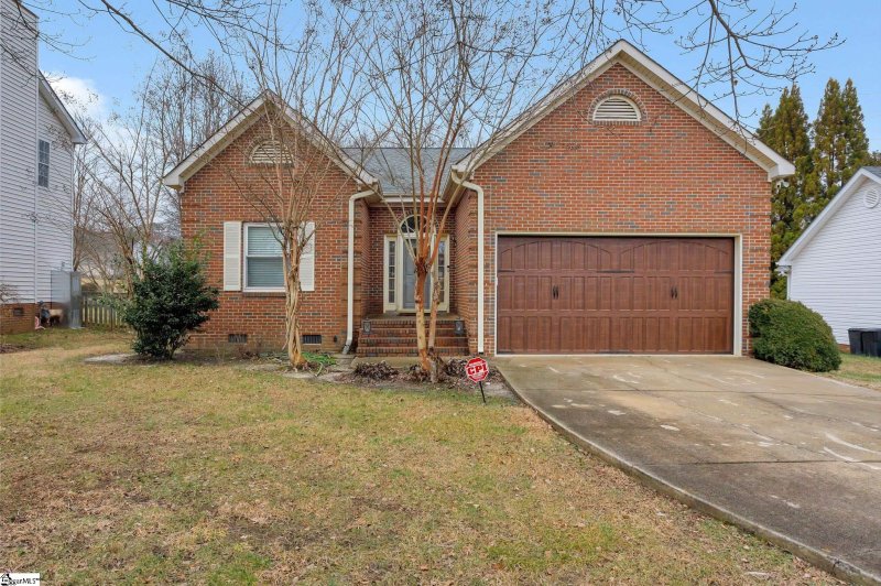 Property image 3 at 165 Sheffield Road, Easley, SC 29642